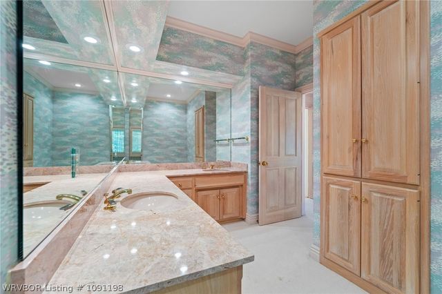 1913 Massard Road, Fort Smith, AR 72903