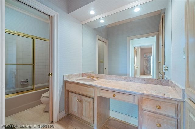 1913 Massard Road, Fort Smith, AR 72903