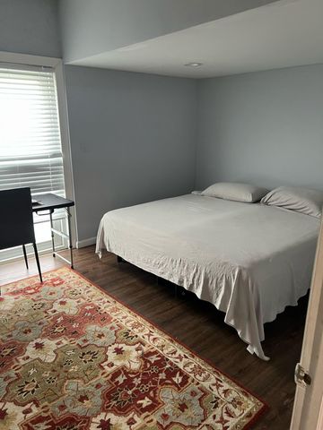 9664 W Lake Court, Boca Raton, FL 33434