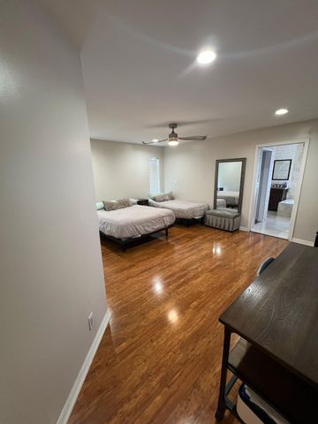 9664 W Lake Court, Boca Raton, FL 33434