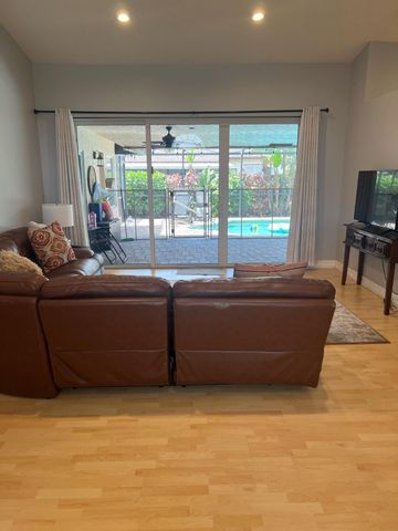 9664 W Lake Court, Boca Raton, FL 33434