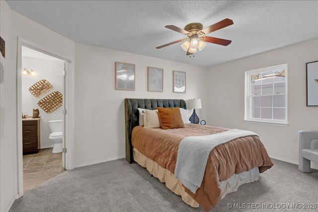 1122 E 144th Place, Glenpool, OK 74033