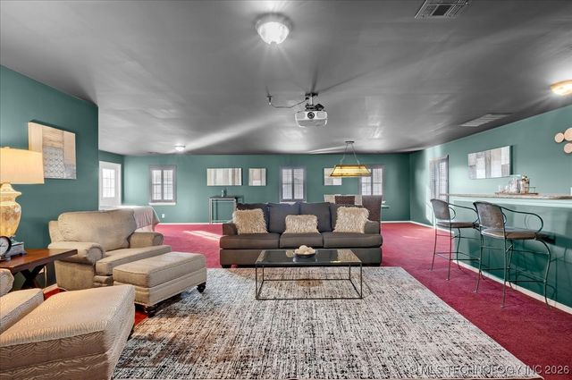 1122 E 144th Place, Glenpool, OK 74033