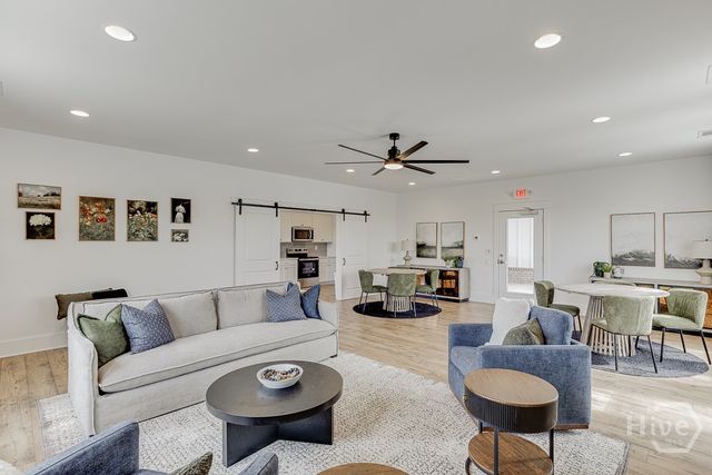 84 Oakdale Road 30, Jefferson, GA 30549