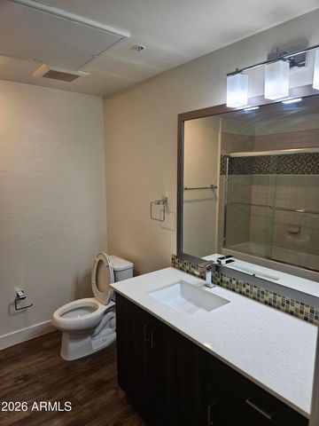 7981 E WILSHIRE Drive 1011A, Scottsdale, AZ 85257