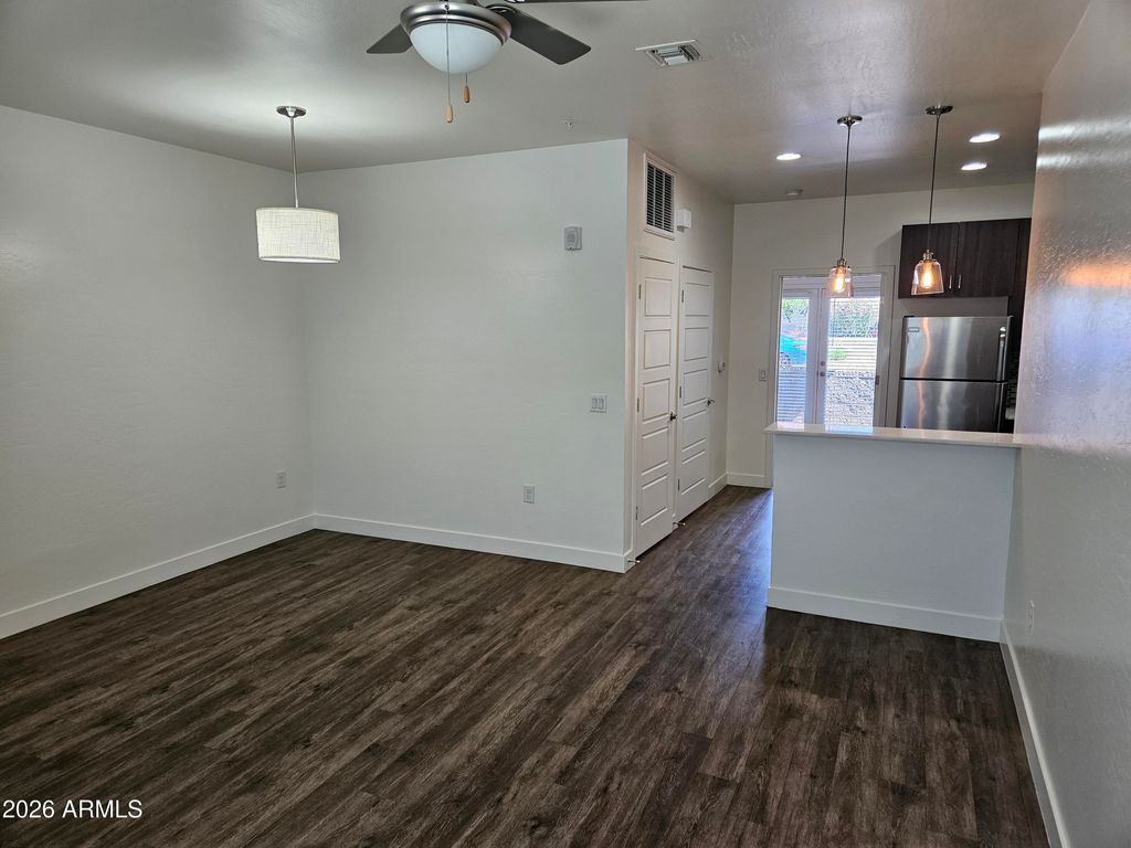7981 E WILSHIRE Drive 1011A, Scottsdale, AZ 85257