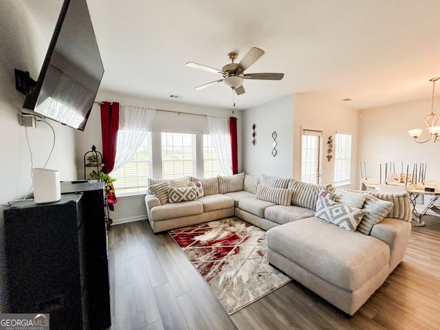 1667 Arnold Drive SE, Ludowici, GA 31316