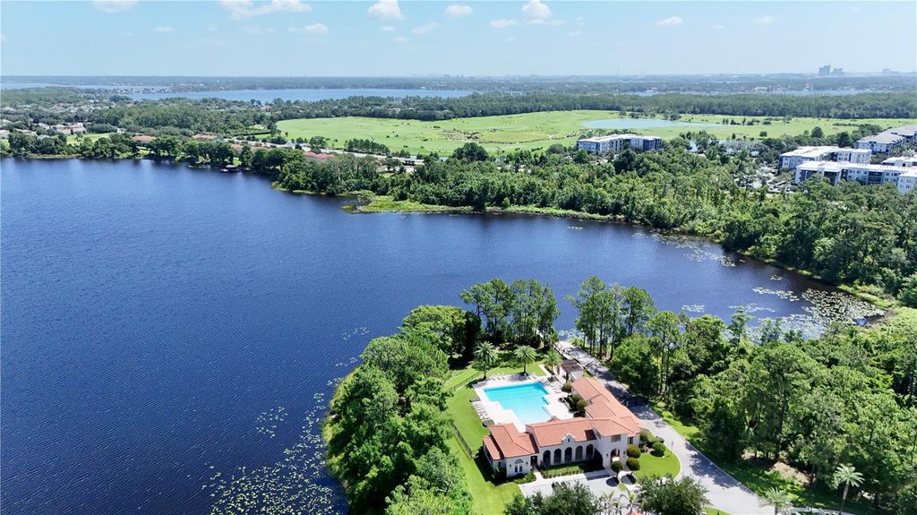Image 50 of property listing at 10481 ROYAL CYPRESS WAY, Orlando, FL 32836