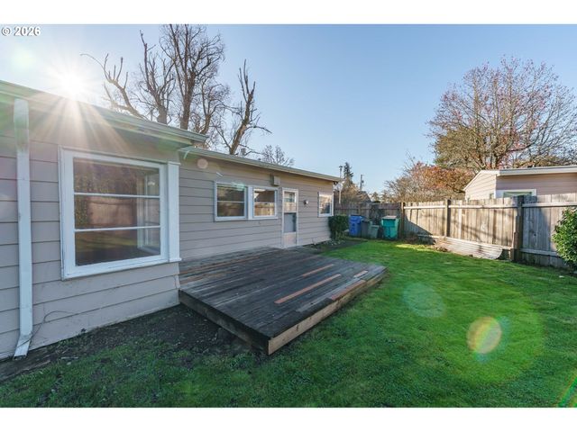 4104 FARVIEW Dr, Vancouver, WA 98661