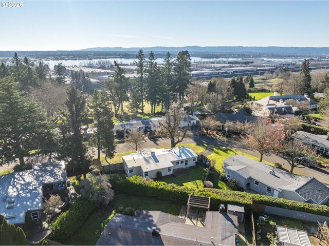 4104 FARVIEW Dr, Vancouver, WA 98661