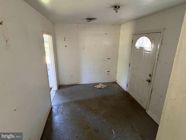 2638 GREENBRIAR LN, Annapolis, MD 21401