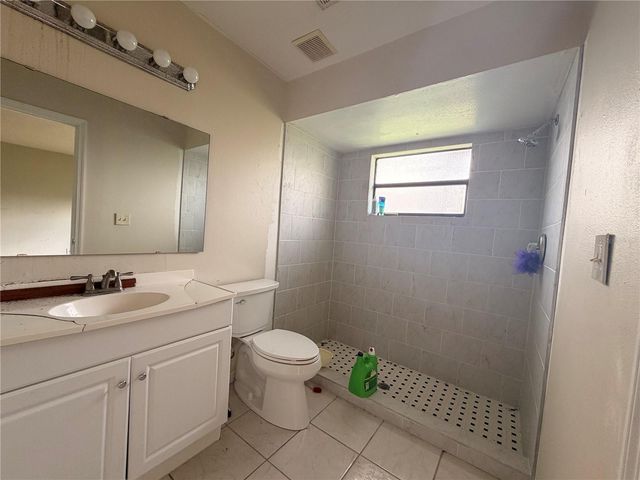 111 NICHOLAS COURT, Kissimmee, FL 34758