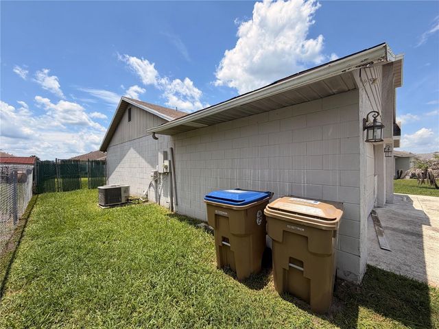 111 NICHOLAS COURT, Kissimmee, FL 34758