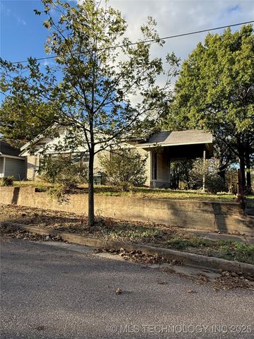 914 W Wyandotte, Sulphur, OK 73086