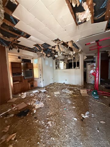 914 W Wyandotte, Sulphur, OK 73086