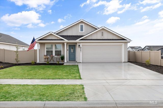8641 E Velvet Ash St, Nampa, ID 83687