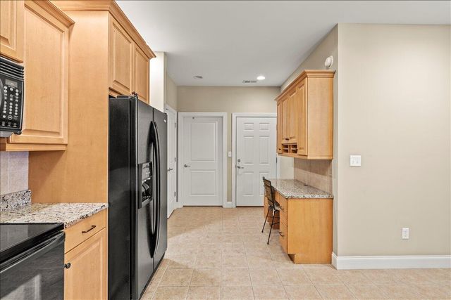 9655 Collier Place 18, Ooltewah, TN 37363