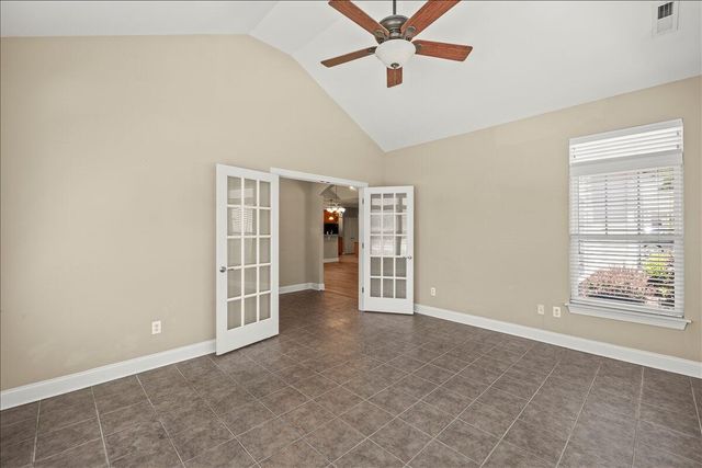 9655 Collier Place 18, Ooltewah, TN 37363