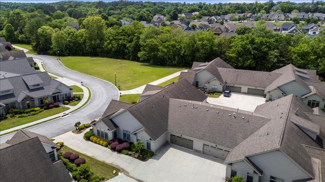 9655 Collier Place 18, Ooltewah, TN 37363
