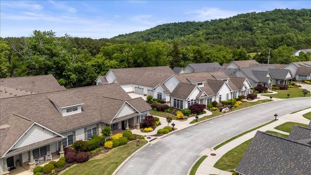 9655 Collier Place 18, Ooltewah, TN 37363