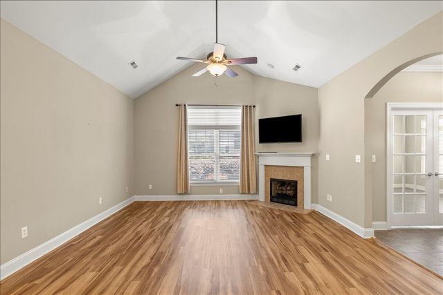 9655 Collier Place 18, Ooltewah, TN 37363