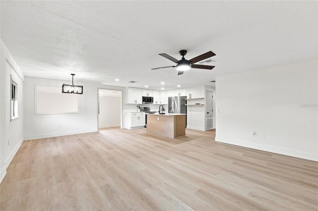 118 COURT STREET, Kissimmee, FL 34741