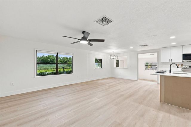 118 COURT STREET, Kissimmee, FL 34741
