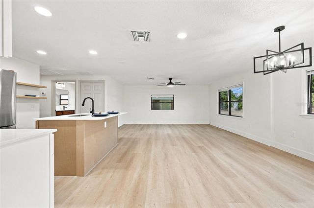 118 COURT STREET, Kissimmee, FL 34741