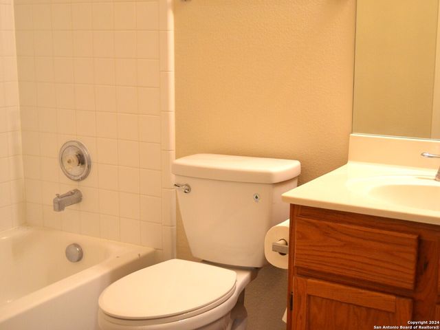 10414 LION HUNT, San Antonio, TX 78251