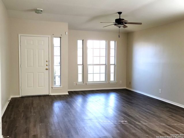 10414 LION HUNT, San Antonio, TX 78251