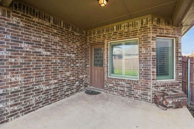 10445 Merced Lake Road, Fort Worth, TX 76177