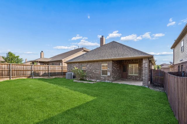 10445 Merced Lake Road, Fort Worth, TX 76177