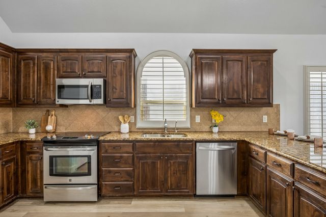 10445 Merced Lake Road, Fort Worth, TX 76177