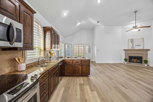 10445 Merced Lake Road, Fort Worth, TX 76177