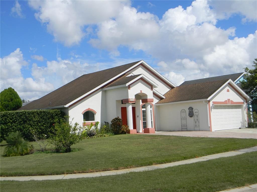 2318 LAUREL PINE LANE, Orlando, FL 32837