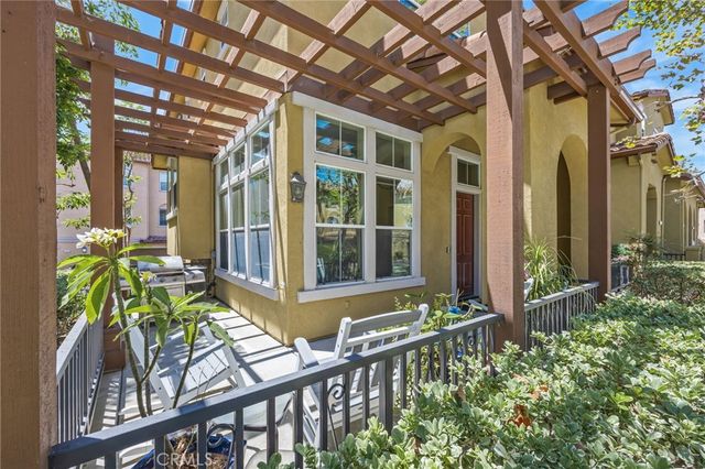 8475 E Kendra Loop, Orange, CA 92867