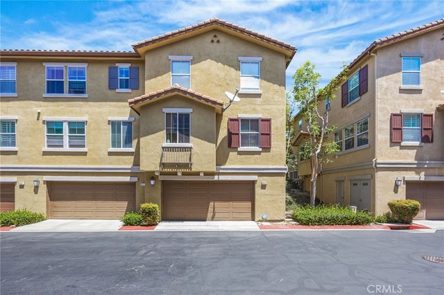 8475 E Kendra Loop, Orange, CA 92867