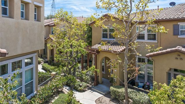 8475 E Kendra Loop, Orange, CA 92867