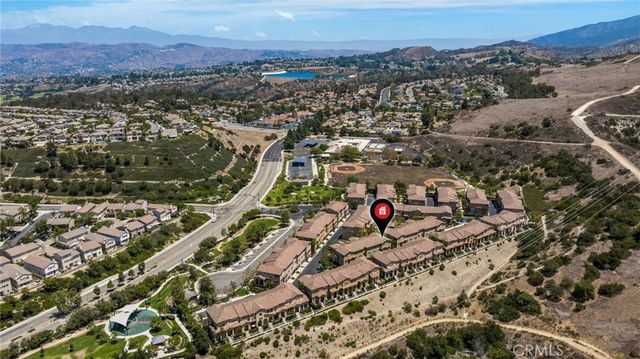8475 E Kendra Loop, Orange, CA 92867