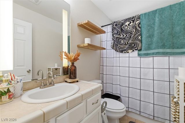 581 West Leslie Street, Pahrump, NV 89060