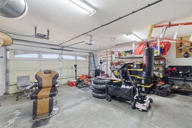 581 West Leslie Street, Pahrump, NV 89060