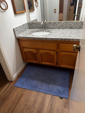3103 Mill Oak Way, Sacramento, CA 95833