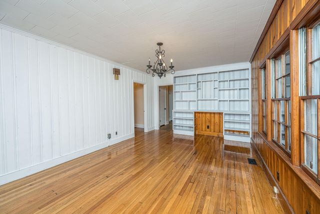10409 Cottageville Highway, Cottageville, SC 29435