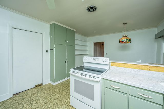 10409 Cottageville Highway, Cottageville, SC 29435