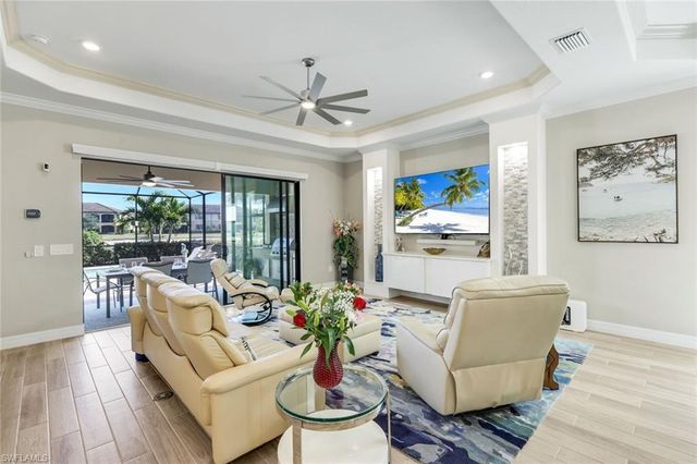 28047 Foxrock CT, Bonita Springs, FL 34135