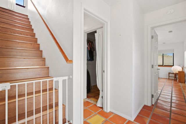1907 Anderson PL SE, Albuquerque, NM 87108