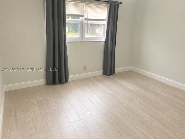 2191 SW 27th Ln, Fort Lauderdale, FL 33312