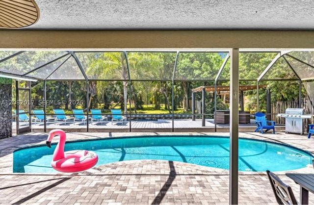 2191 SW 27th Ln, Fort Lauderdale, FL 33312