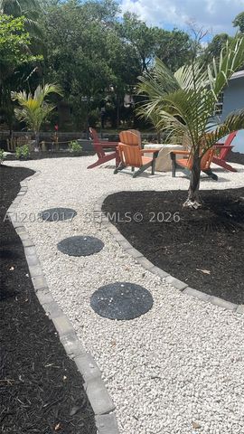 2191 SW 27th Ln, Fort Lauderdale, FL 33312