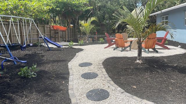 2191 SW 27th Ln, Fort Lauderdale, FL 33312